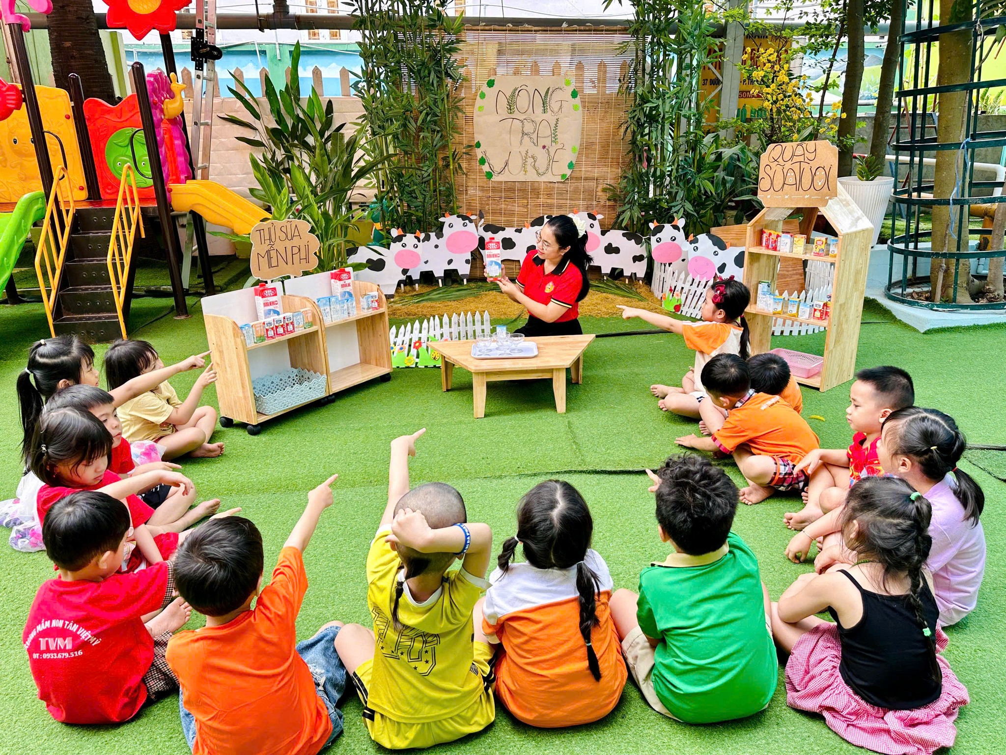 HOẠT ĐỘNG TRẢI NGHIỆM - NÔNG TRẠI VUI VẺ